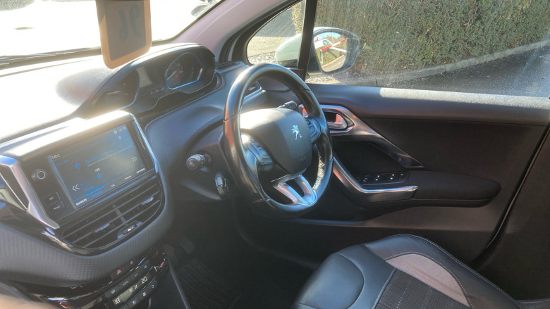 Peugeot 2008 1.6 BlueHDi 100 Allure 5dr Diesel Estate